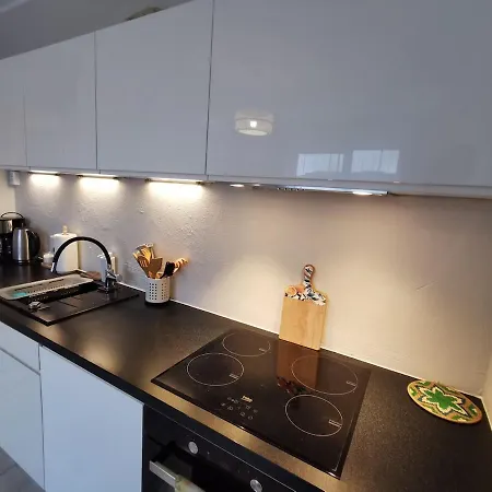 Apartmenty Adler - White